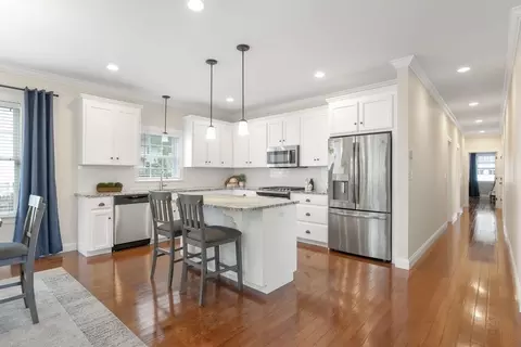 Entry Way - 57 Oak St #57, Needham, MA 02492 photo 2 of 3
