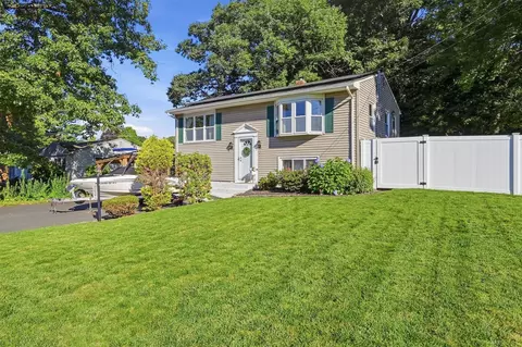 21 Circuit Ave, Ludlow, MA 01056