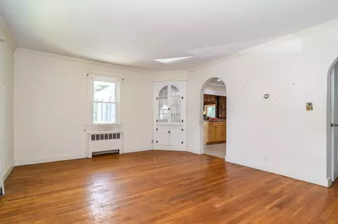 Living - 339 Plain St, Millis, MA 02054 photo 1 of 6
