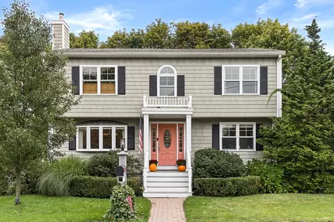 15 Millbrook Rd, Beverly, MA 01915