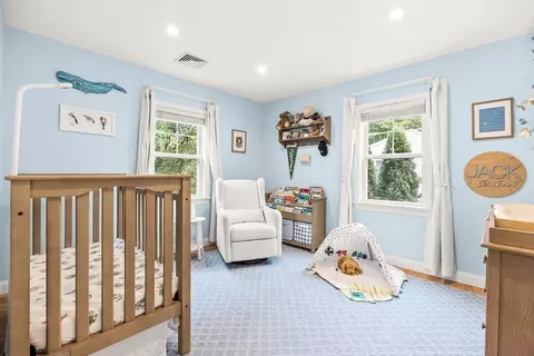Bedroom - 15 Millbrook Rd, Beverly, MA 01915 photo 7 of 8