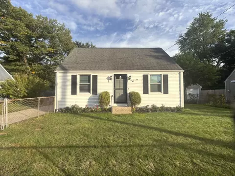 23 Midway St, Indian Orchard, MA 01151