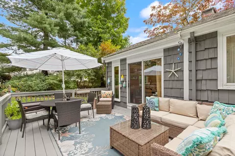 Exterior - 70 Longview Rd, Reading, MA 01867 photo 4 of 6