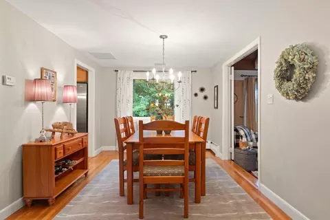 Dining - 70 Longview Rd, Reading, MA 01867 photo 2 of 5