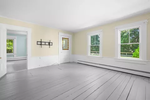 Living - 340 Main St #1, Centerville, MA 02632 photo 3 of 4