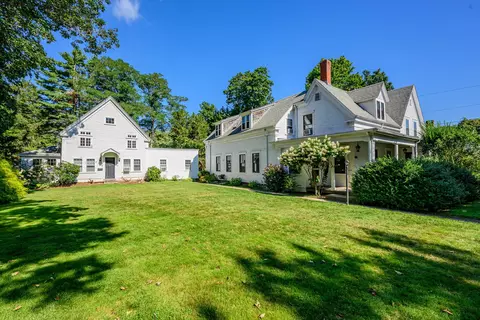 Exterior - 340 Main St #1, Centerville, MA 02632 photo 14 of 15