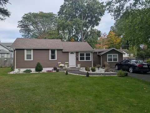 195 Ambrose, Springfield, MA 01109