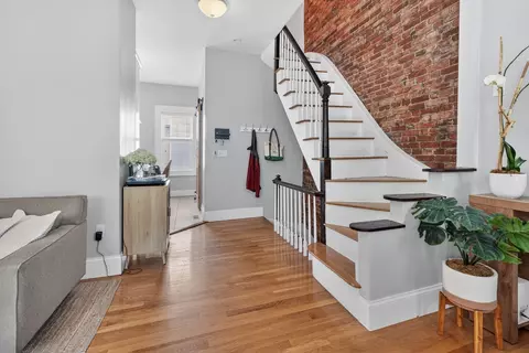Entry Way - 466 E 3rd St #2, Boston, MA 02127 photo 1 of 1