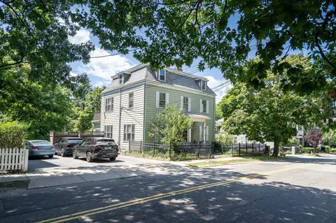 128 Summer St, Watertown, MA 02472