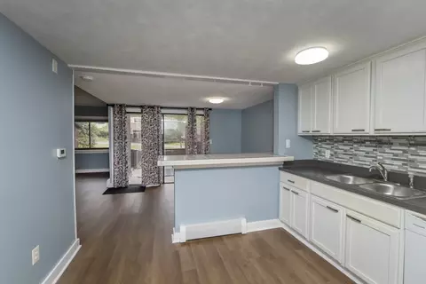 5 Mason Ct #5, Amesbury, MA 01913