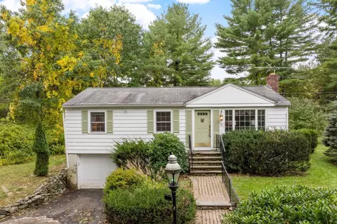 74 Davidson Rd, Boxborough, MA 01719