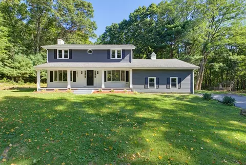 Exterior - 57 Purgatory Rd, Sutton, MA 01590 photo 4 of 5
