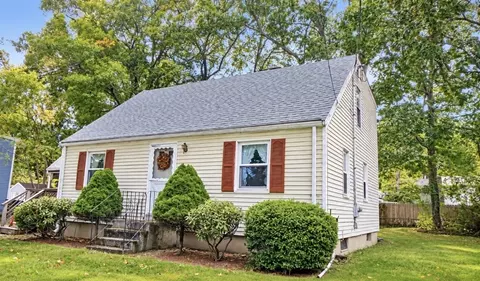 17 Prince St, North Attleboro, MA 02760