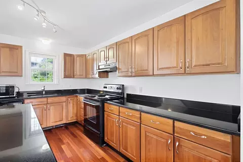 Kitchen - 174 Everett St, Boston, MA 02128 photo 4 of 5