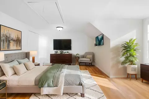 Bedroom - 174 Everett St, Boston, MA 02128 photo 1 of 6