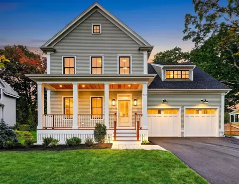 54 Maple St, Concord, MA 01742