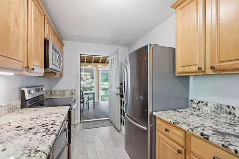 Kitchen - 75 Park St #A, Ayer, MA 01432 photo 4 of 5
