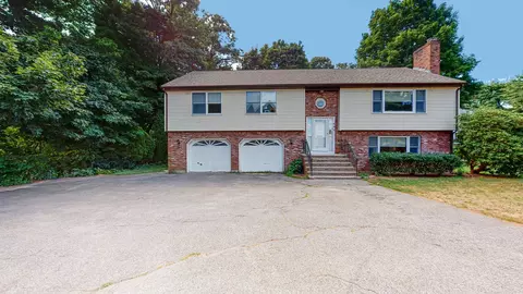 655 South St, Waltham, MA 02453