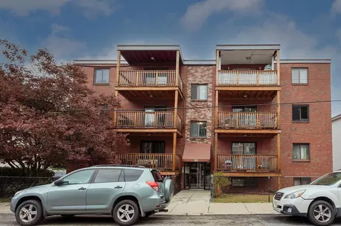 50 Seymour St #15, Roslindale, MA 02131