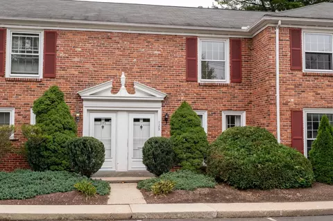 1173 Dickinson St #1173, Springfield, MA 01108