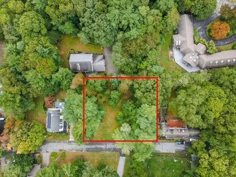 36 Allen St, Marion, MA 02738