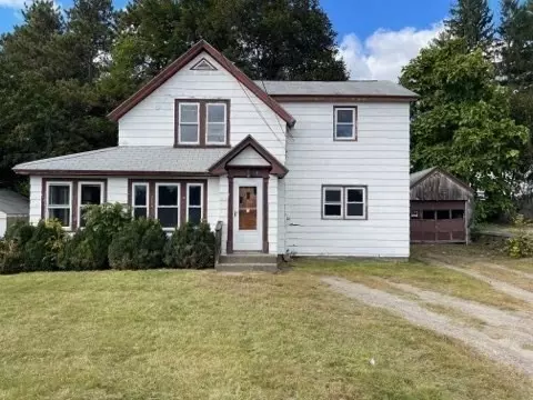 4 Cross St, Grafton, MA 01560
