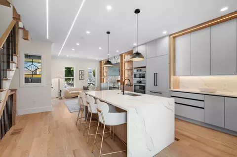 39 G St, Boston, MA 02127