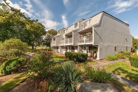 Exterior - 19 Atlantic Rd #12T, Gloucester, MA 01930 photo 2 of 4