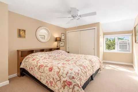Bedroom - 19 Atlantic Rd #12T, Gloucester, MA 01930 photo 1 of 3