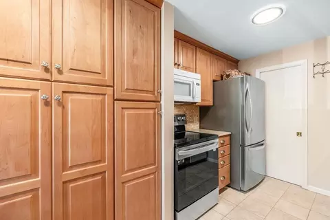 Kitchen - 19 Atlantic Rd #12T, Gloucester, MA 01930 photo 3 of 3