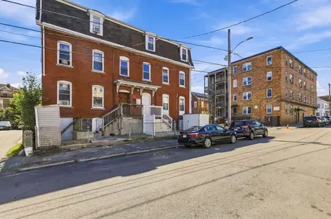 42 Summer St, Lawrence, MA 01840