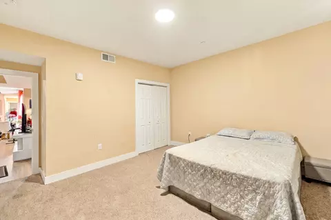 Bedroom - 42 Summer St, Lawrence, MA 01840 photo 7 of 12