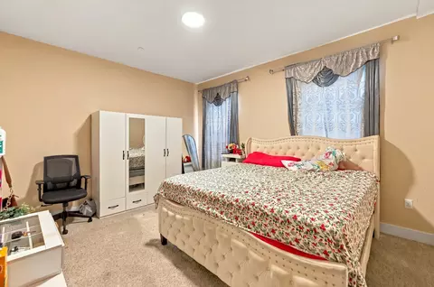 Bedroom - 42 Summer St, Lawrence, MA 01840 photo 10 of 12