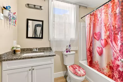 Bath - 42 Summer St, Lawrence, MA 01840 photo 3 of 3