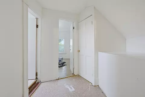 Entry Way - 24-26 Grove St, Springfield, MA 01107 photo 1 of 1