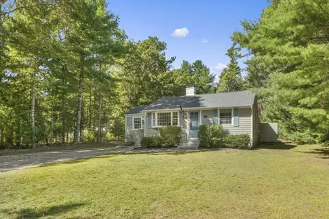 Exterior - 236 Poponessett Rd, Cotuit, MA 02635 photo 3 of 6