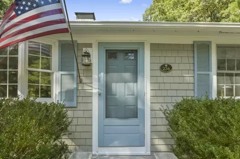 Exterior - 236 Poponessett Rd, Cotuit, MA 02635 photo 4 of 6