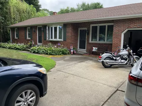 770 County St, Attleboro, MA 02703