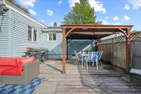 Exterior - 58 Putnam Hill Rd, Sutton, MA 01590 photo 3 of 8