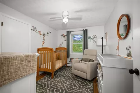 Bedroom - 58 Putnam Hill Rd, Sutton, MA 01590 photo 3 of 3