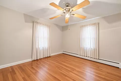 Bedroom - 127 Shawmut St, Springfield, MA 01108 photo 2 of 3