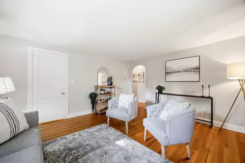 Living - 127 Shawmut St, Springfield, MA 01108 photo 2 of 3