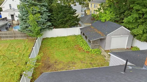 Exterior - 127 Shawmut St, Springfield, MA 01108 photo 6 of 6