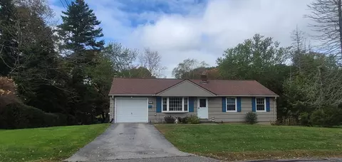 328 Lebanon Hill Rd, Southbridge, MA 01550