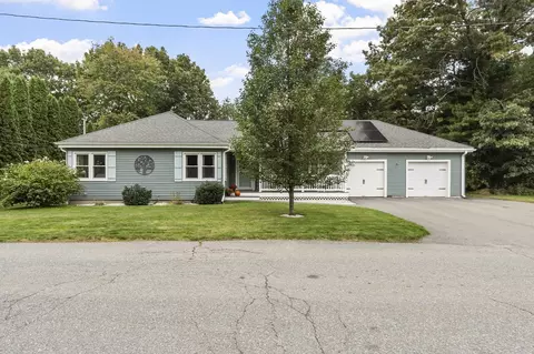 36 Harkins St, Lancaster, MA 01523