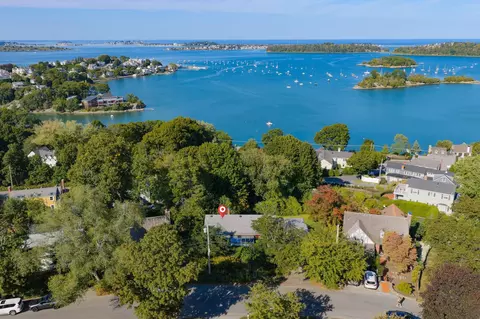 17 Talbot Rd, Hingham, MA 02043