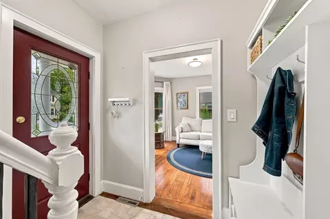 Entry Way - 29 Upland St, Holbrook, MA 02343 photo 1 of 4
