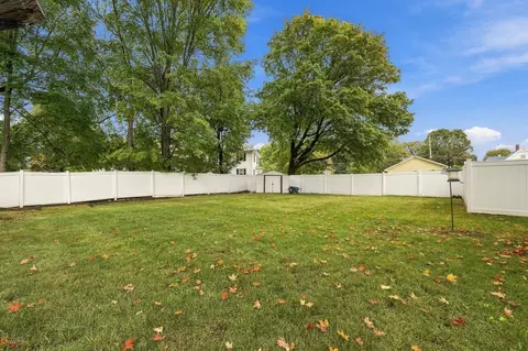 Exterior - 29 Upland St, Holbrook, MA 02343 photo 5 of 6