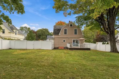 Exterior - 29 Upland St, Holbrook, MA 02343 photo 6 of 6