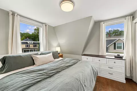 Bedroom - 29 Upland St, Holbrook, MA 02343 photo 1 of 4